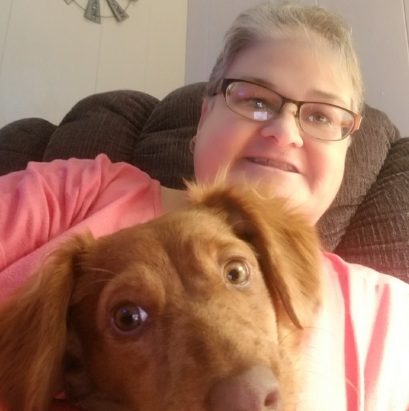 Meet your Posher, Myra - Picture 1 of 1